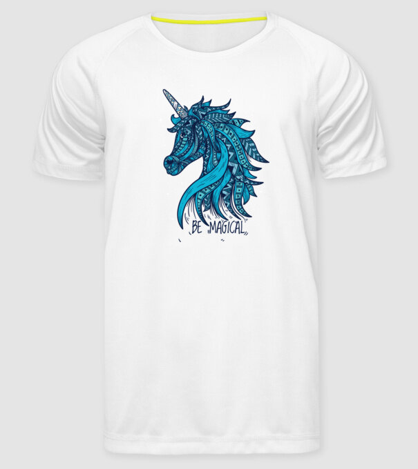 Unicorn magic model alb pe tricou