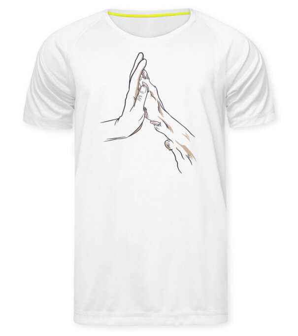  model  pe tricou