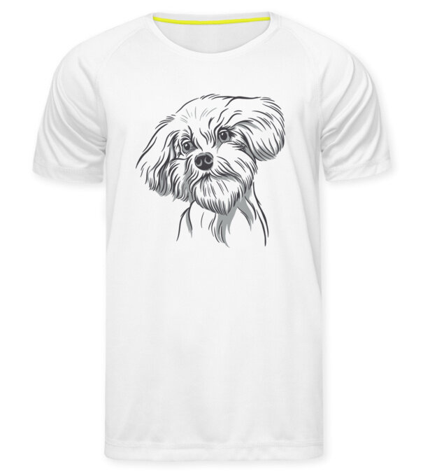  model  pe tricou