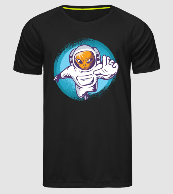Alien Astronaut model negru pe tricou