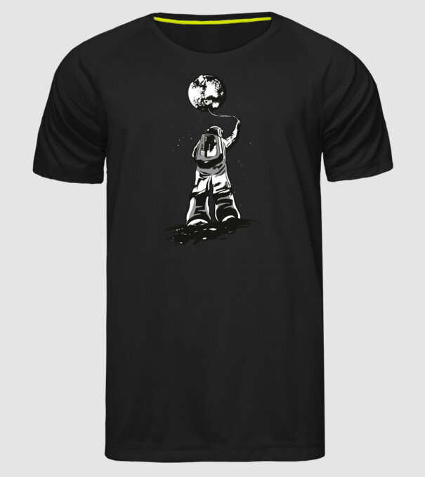 Astronaut Lună model negru pe tricou
