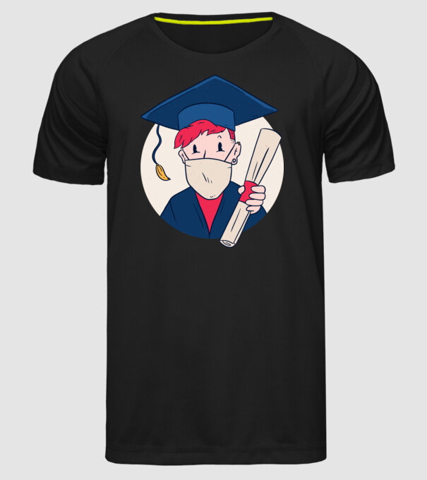 model negru pe tricou