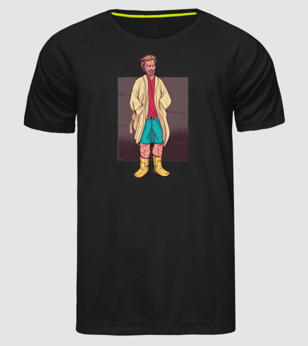 Bărbat în halat model negru pe tricou