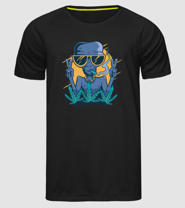 Alien drogat model negru pe tricou