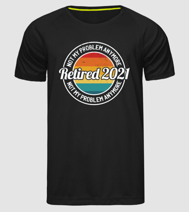 Pensionat 2021 model negru pe tricou