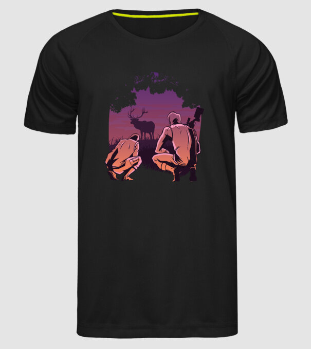 Vânătoare model negru pe tricou