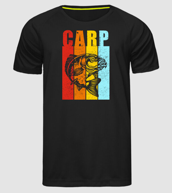 Carp Pescuit model negru pe tricou