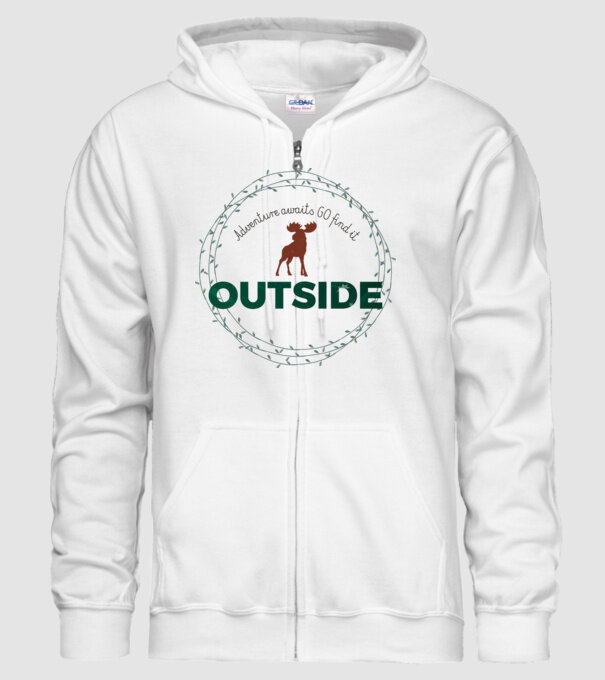Adventure awaits model alb pe tricou