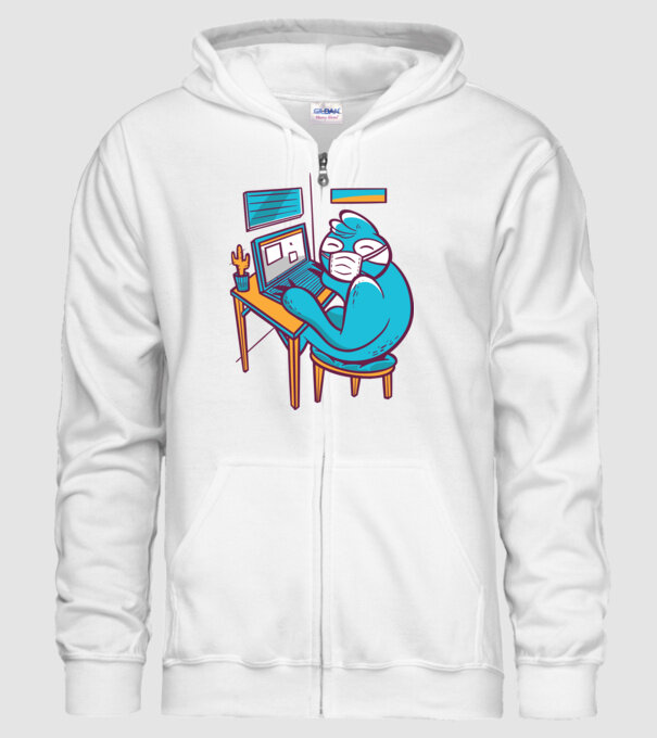 Leneș Home Office model alb pe tricou