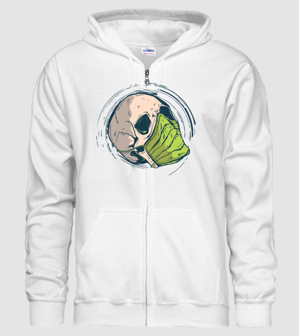 Craniu cu mască model alb pe tricou