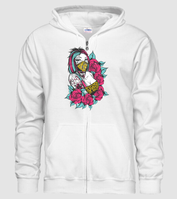 Fată tatuată model alb pe tricou