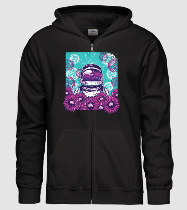 Floral Astronaut model negru pe tricou