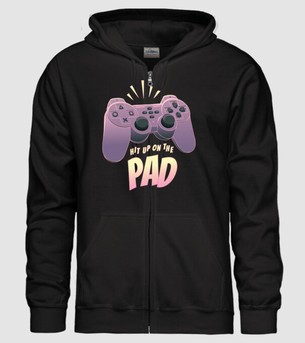 Gamer Controler model negru pe tricou