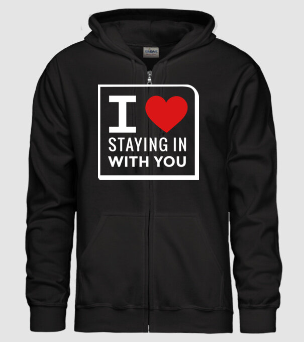 I love staying in with you model negru pe tricou