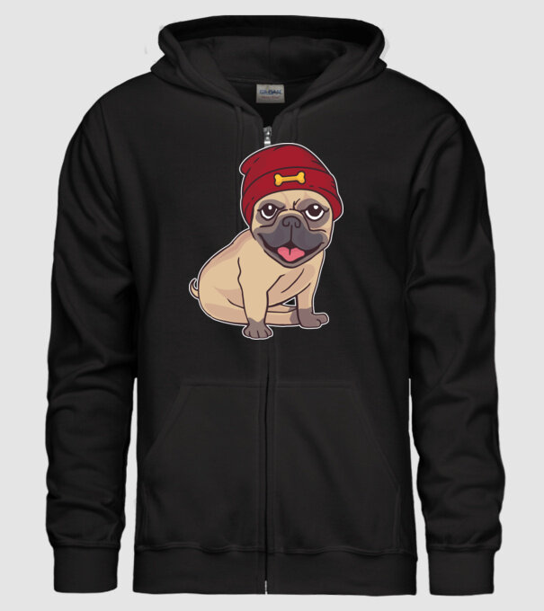 Mops cu șapcă model negru pe tricou