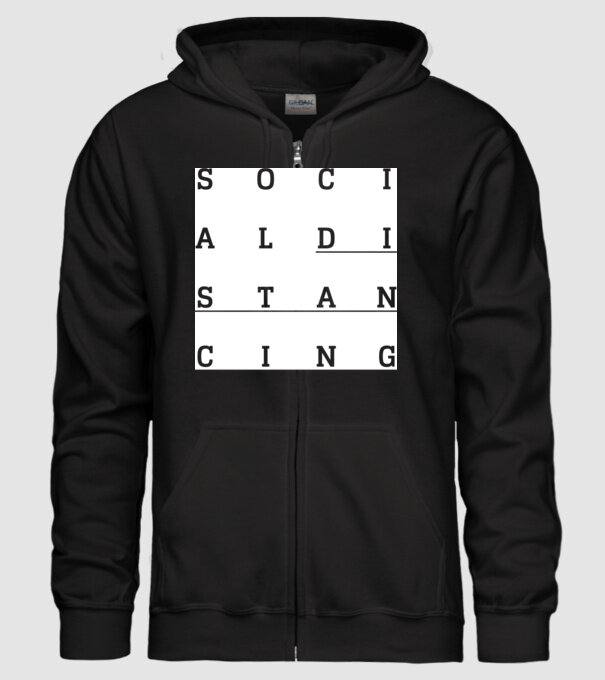 Social distancing model negru pe tricou