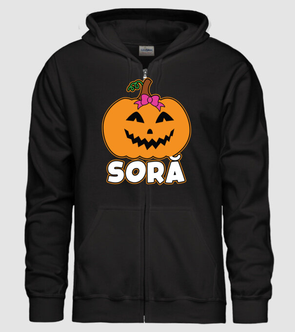 soră model negru pe tricou