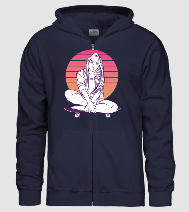 Fată Skateboarder model albastru închis pe tricou