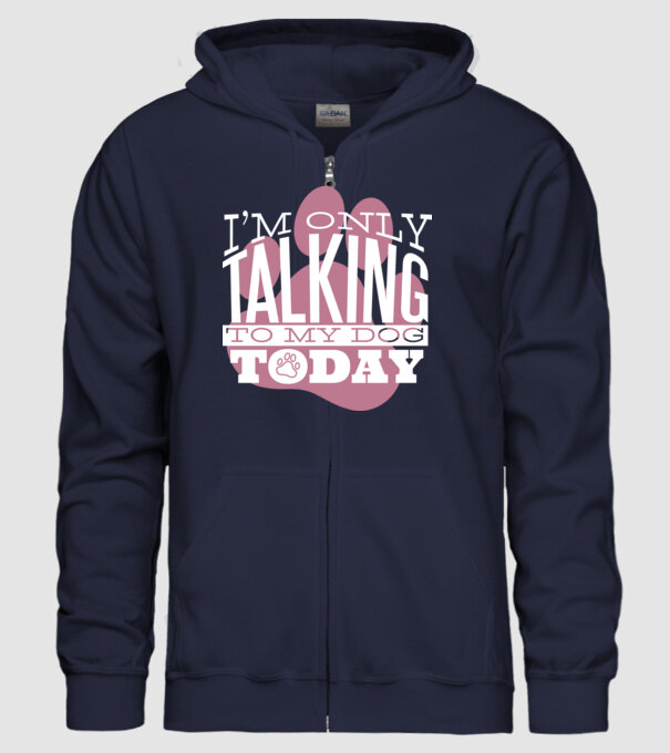 Azi vorbesc numai cu câinele meu model albastru închis pe tricou