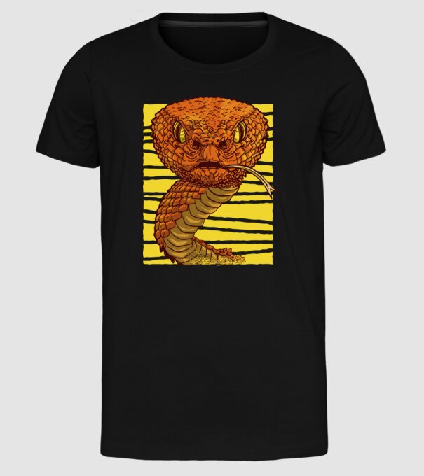 Cap de șarpe model negru pe tricou