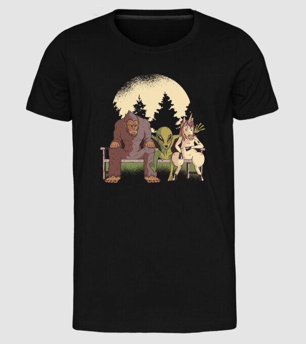 Creaturi mitice model negru pe tricou