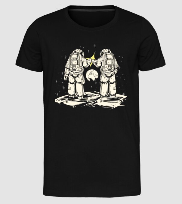 Prieteni Astronaut model negru pe tricou