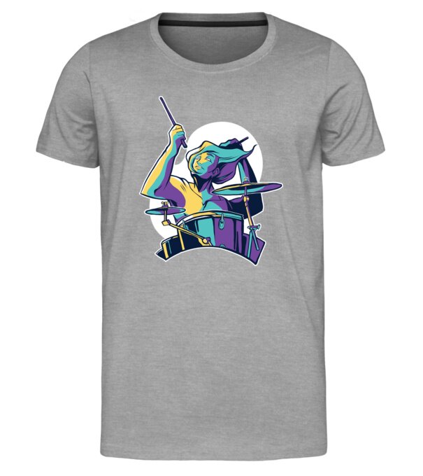  model  pe tricou