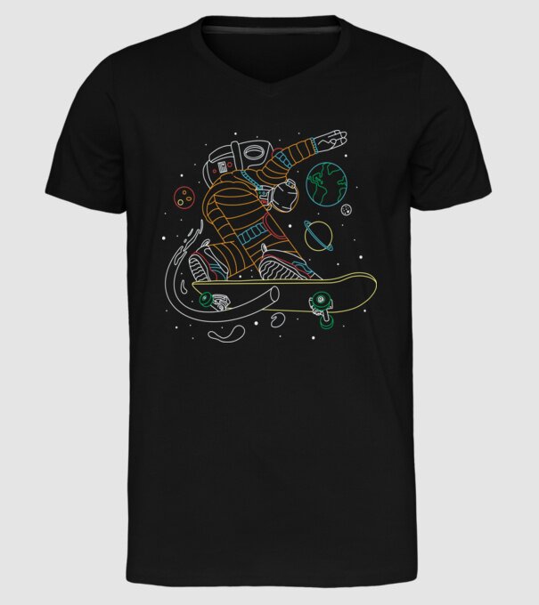 Astronaut Skateboarder model negru pe tricou