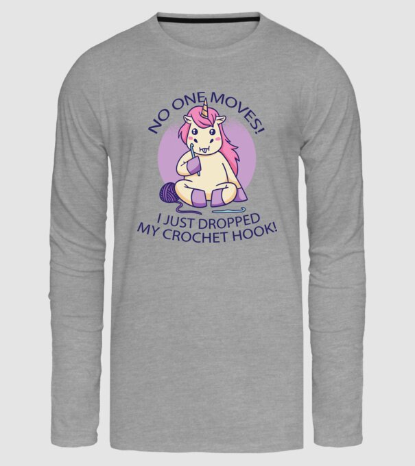 Nu mișcă nimeni, mi-a căzut acul de tricotat - Unicorn model gri pe tricou