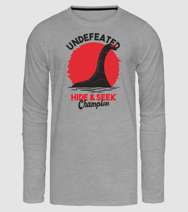 Undefeated Hide & Seek Champion model gri pe tricou