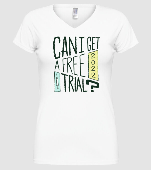  model alb pe tricou