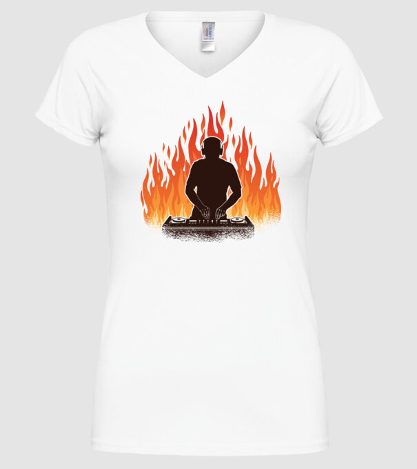 DJ Flăcări model alb pe tricou