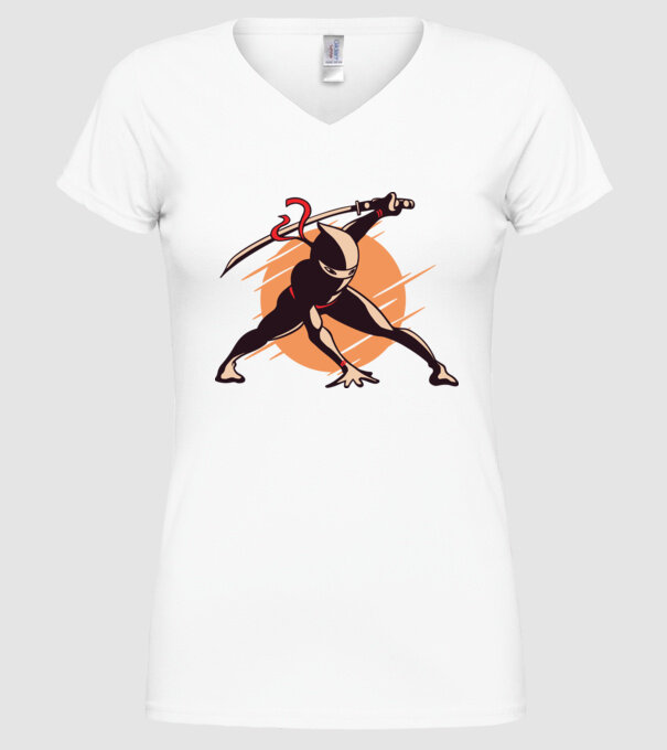Ninja model alb pe tricou