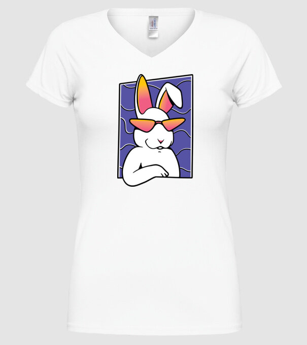 Iepuraș model alb pe tricou