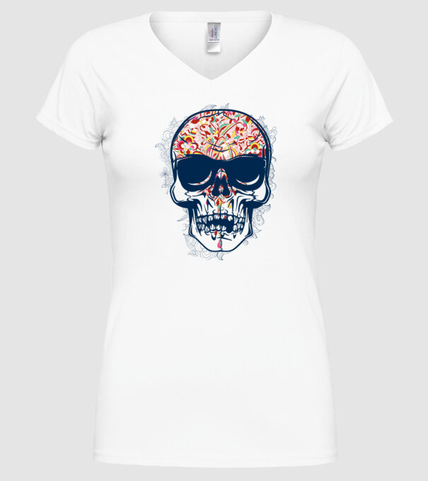Craniu colorat model alb pe tricou