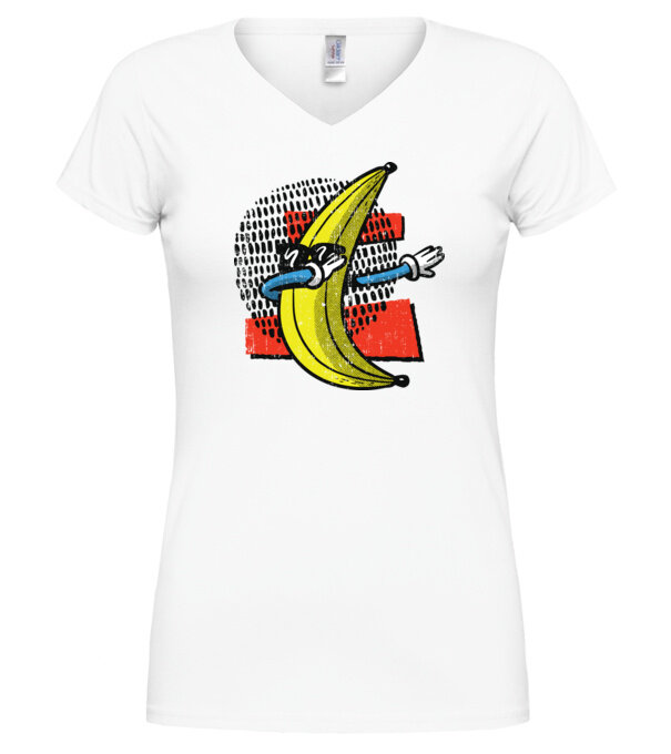  model  pe tricou