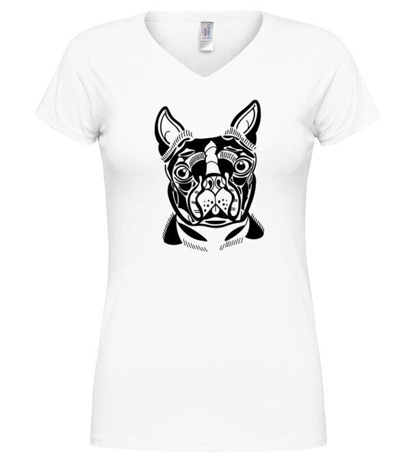  model  pe tricou
