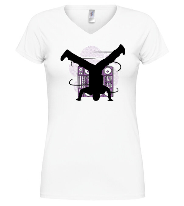  model  pe tricou