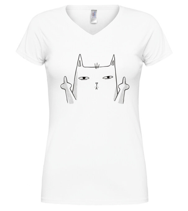  model  pe tricou