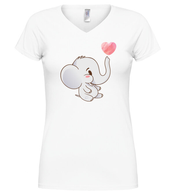  model  pe tricou
