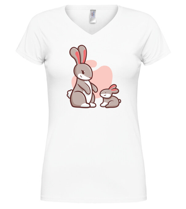  model  pe tricou