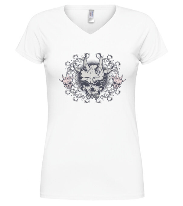 model  pe tricou