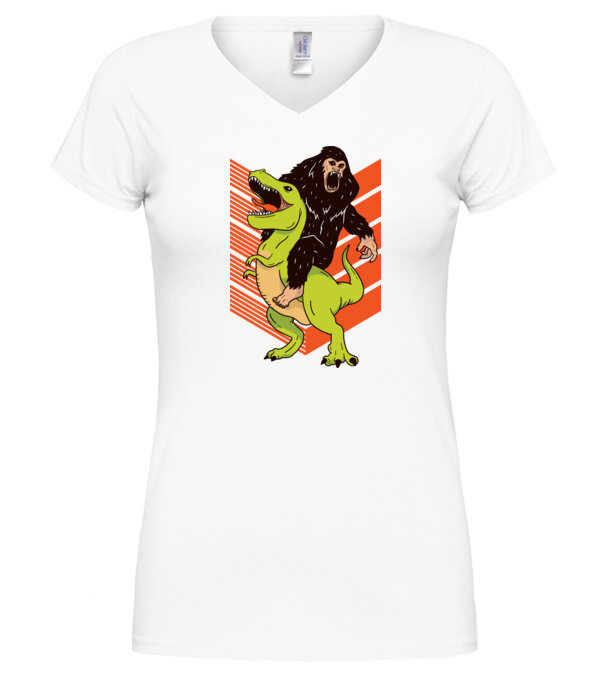  model  pe tricou