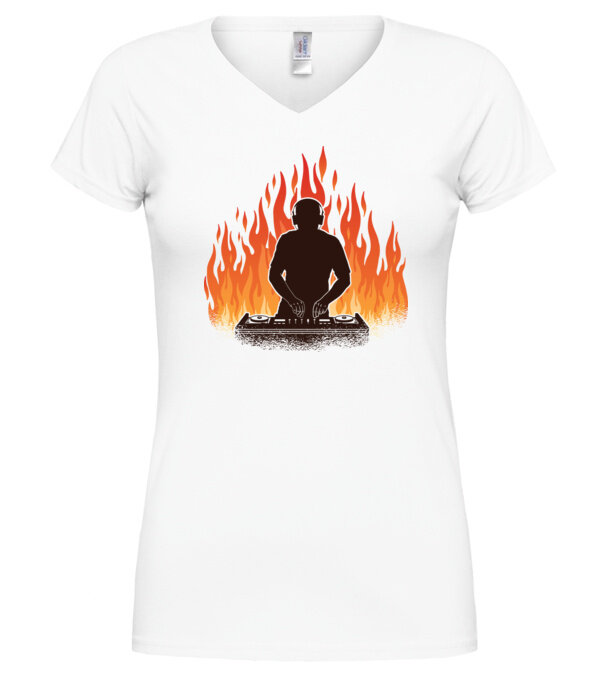  model  pe tricou
