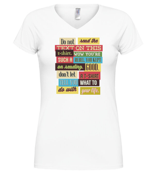  model  pe tricou