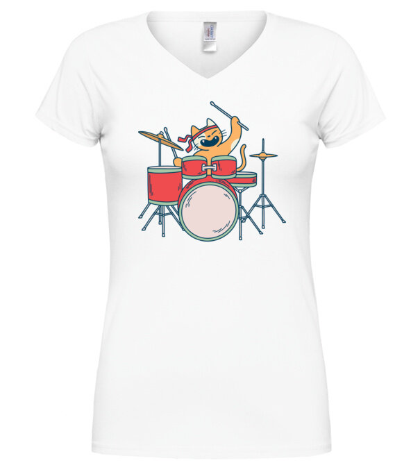  model  pe tricou