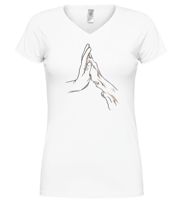  model  pe tricou