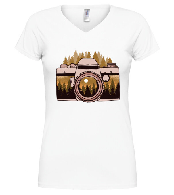  model  pe tricou