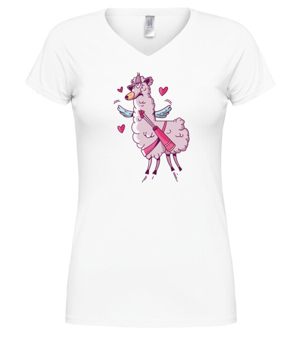  model  pe tricou