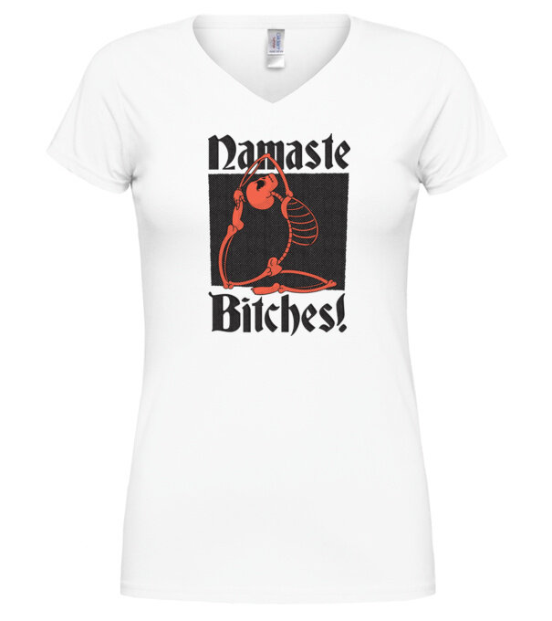  model  pe tricou